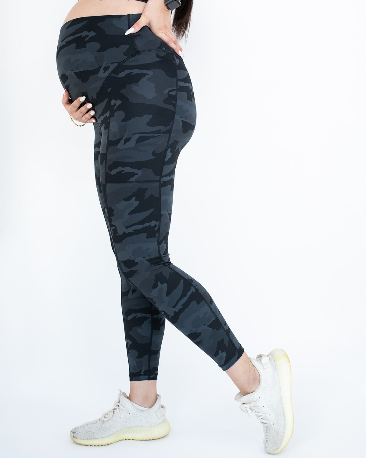 Flawless Pre & Post Natal Leggings - Dark Camo – Bump Activewear
